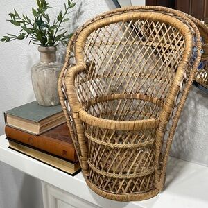 Vintage‎ woven wicker rattan chair planter